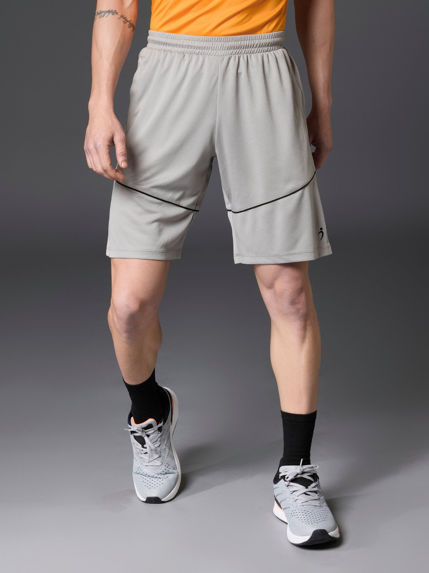 Piping shorts