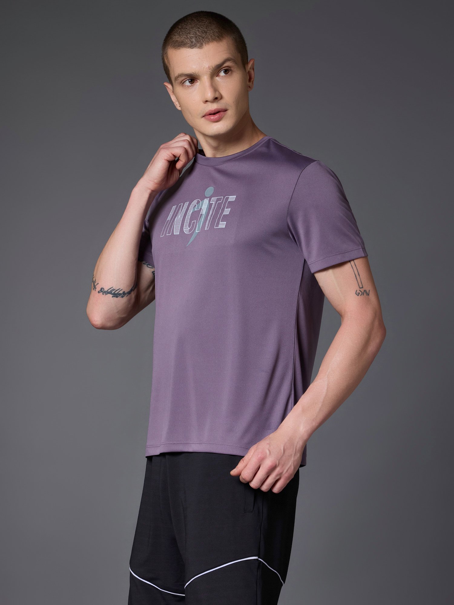 MAUVE