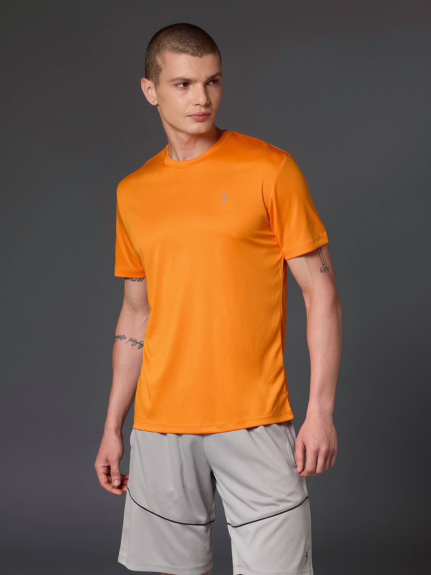 WONDER TEE